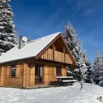 De La Grimpette Au Coeur De Chalet
