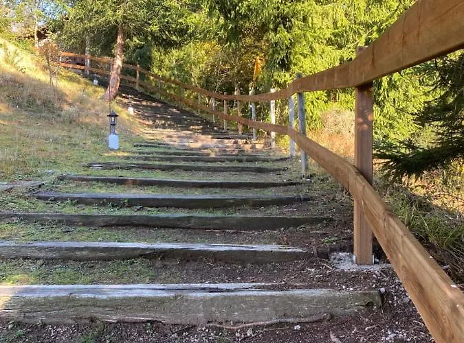 De La Grimpette Au Coeur De Chalet